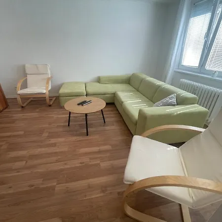 Príjemný Apartamento