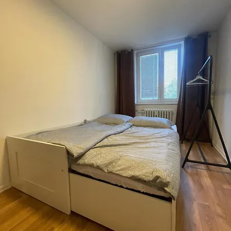 Príjemný Apartamento Trnava